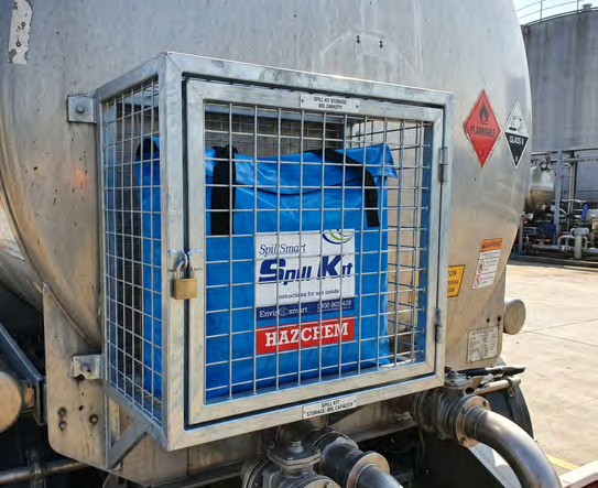 80L Chemical Spill Kit (Hazchem Rated) – Blue PVC Carry Bag - Image 2
